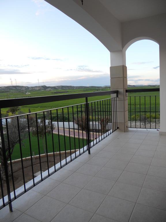 Emerald Heights Терсефану Номер фото
